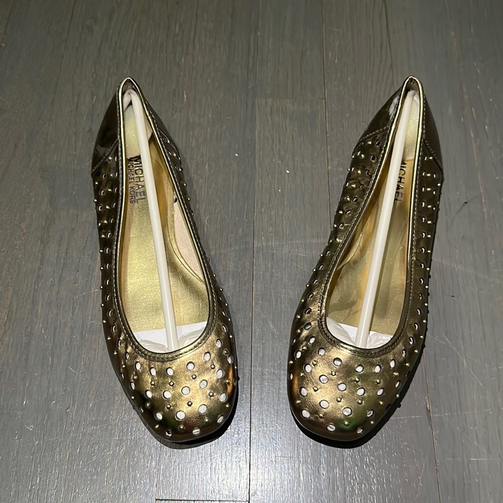 Michael Kors flats